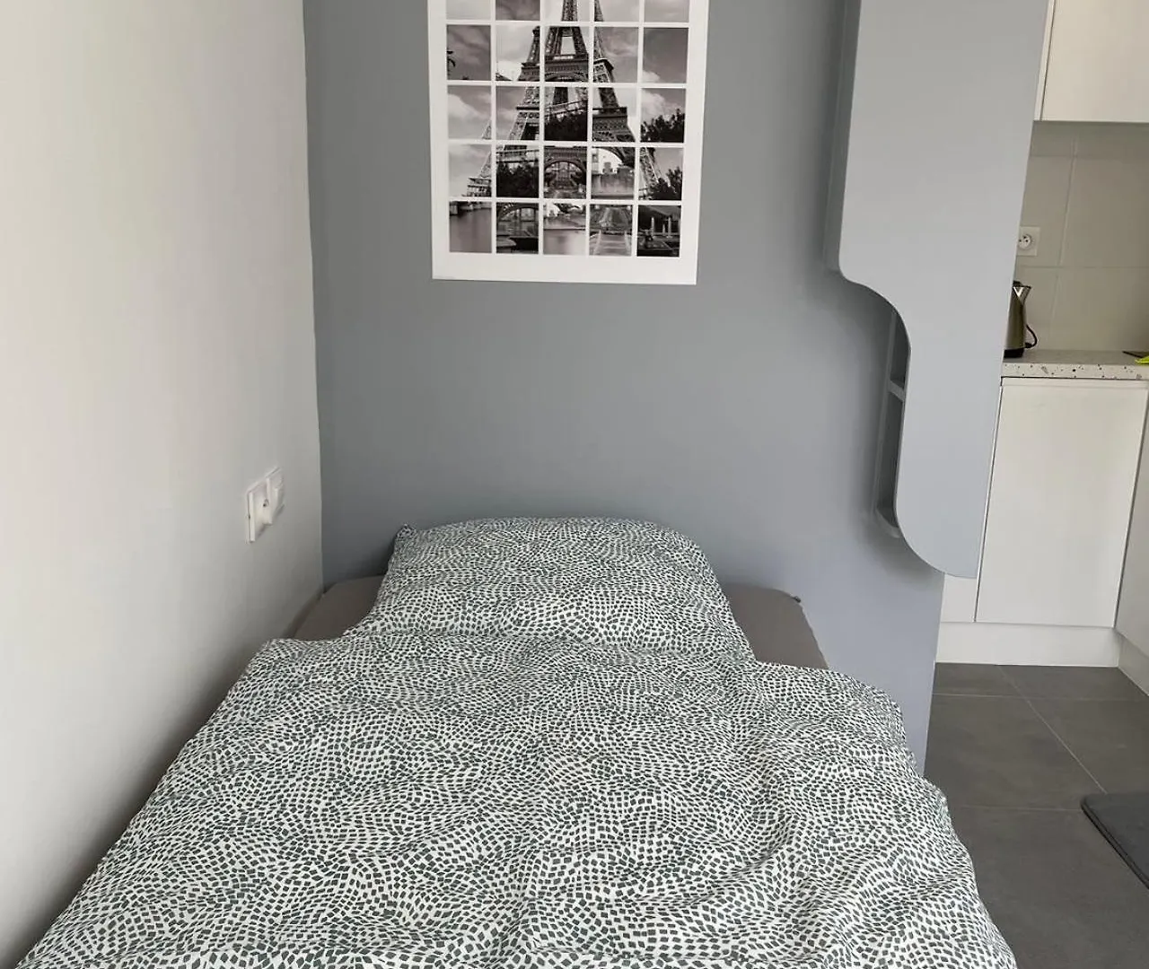Charming Near Chatelet Saint Sauveur Apartment *